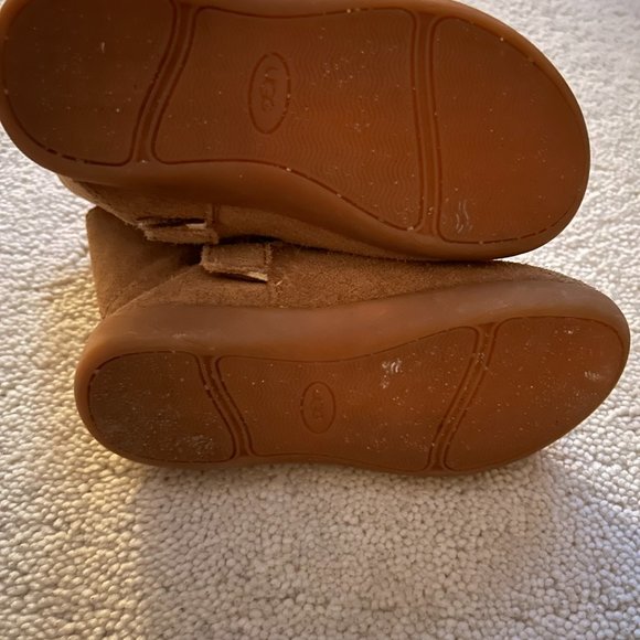 Ugg Boots Toddler size 10 - Picture 4 of 4